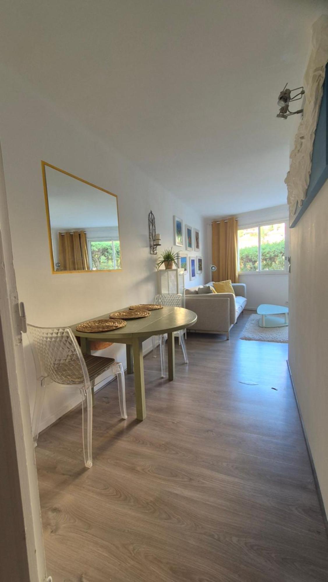 Rose Apartment Le Lavandou Exterior photo